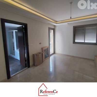 Deluxe apartment for sale in Awkar شقة ديلوكس للبيع في عوكر