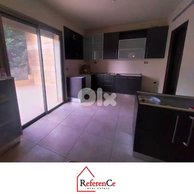 Deluxe apartment for sale in Awkar شقة ديلوكس للبيع في عوكر