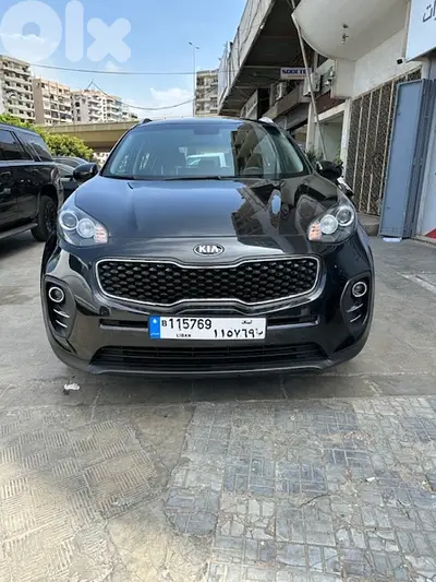 Kia Sportage 2019 and 2025 AWD Kia Sportage 2019 and 2025 AWD