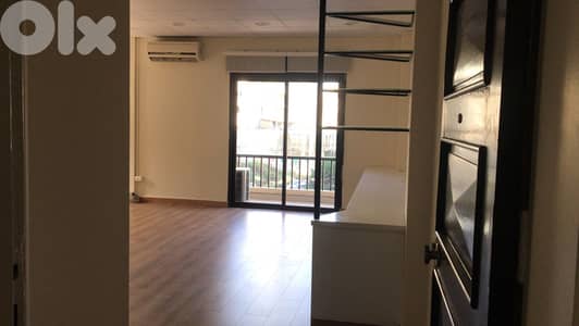 L10594- A 90 SQM Office for Rent in Saifi