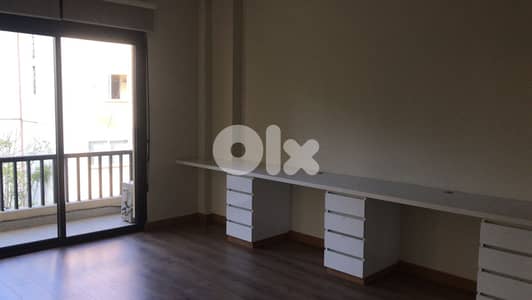 L10594- A 90 SQM Office for Rent in Saifi
