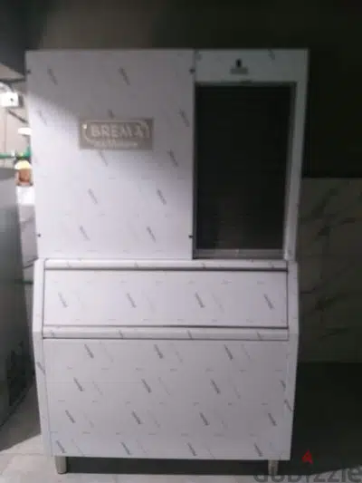 Italian ice maker machine