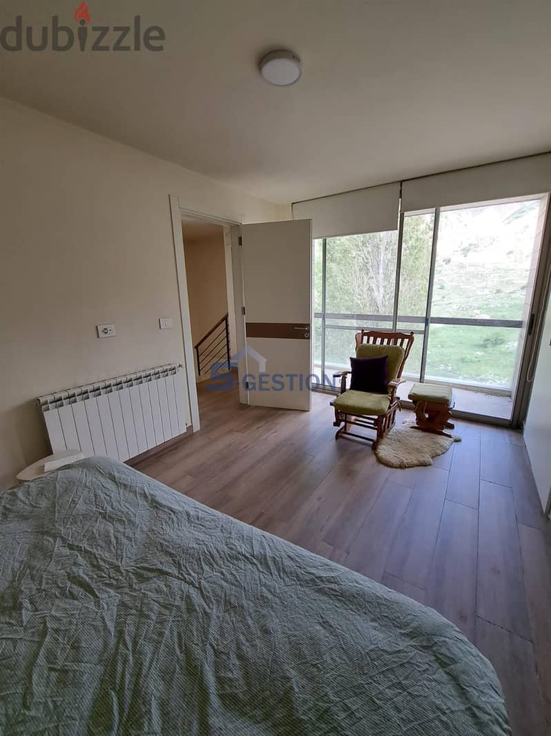 Fayara / New Furnished Duplex + Balcony / Mountain View / 127sqm 9