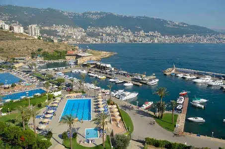Rent Cabin Aqua Marina 2 - Tabarja For the Season