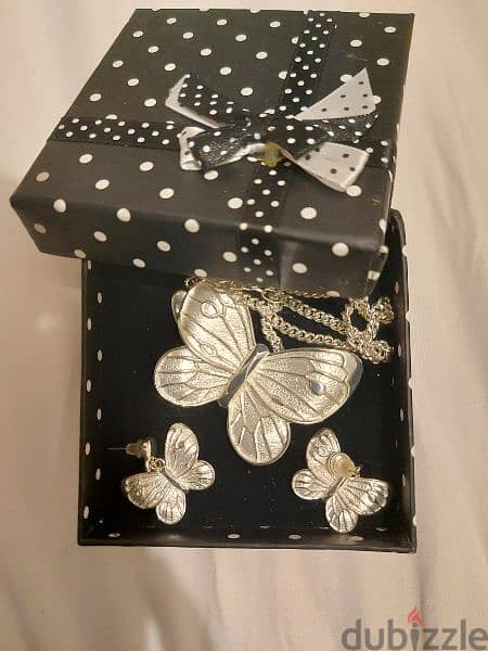 butterfly accessories set 0
