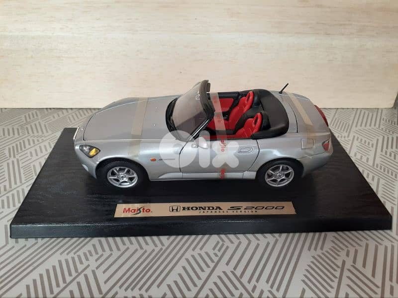 Honda S2000 diecast car model 1;18. 1