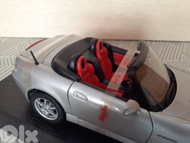 Honda S2000 diecast car model 1;18. 10