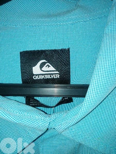 Quik  silver shirt size medium original 1
