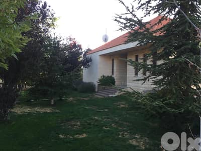 L12315-300 SQM Furnished Villa with 1300 SQM Land for Sale in Laqlouq