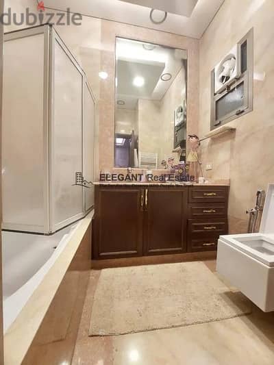 Fully furnished with Unblockable Panoramic Sea View!