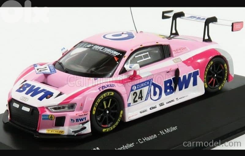 Audi R8 LMS 2018 diecast car model 1;43. 1