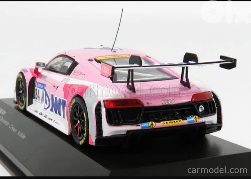 Audi R8 LMS 2018 diecast car model 1;43. 3