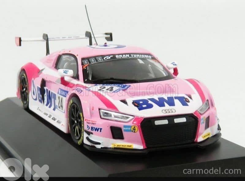 Audi R8 LMS 2018 diecast car model 1;43. 4