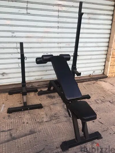 bench and squat rack like new heavy duty very good quality