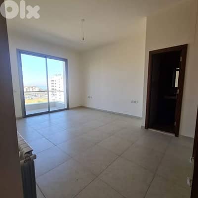 ! DBAYE PRIME LOCATION ! 220 sqm Sea View Close to Malls