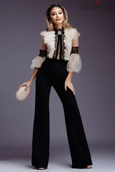 Jumpsuit small size only 50$
