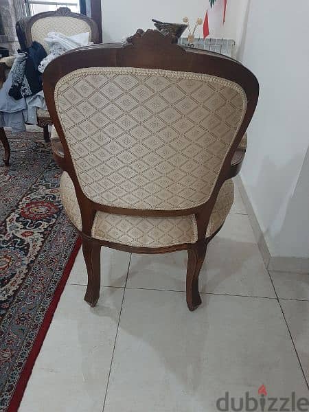 classic sofa set with tables 6