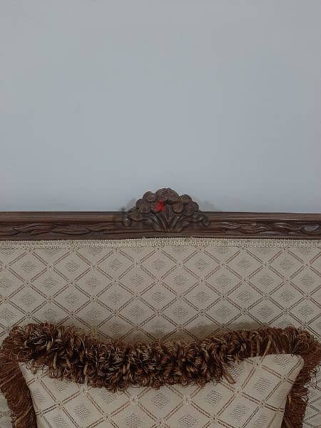 classic sofa set with tables 10