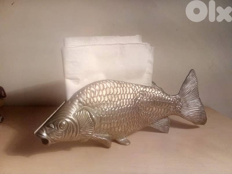vintage decorative fish white copper table cards / napkin holders 23cm 0