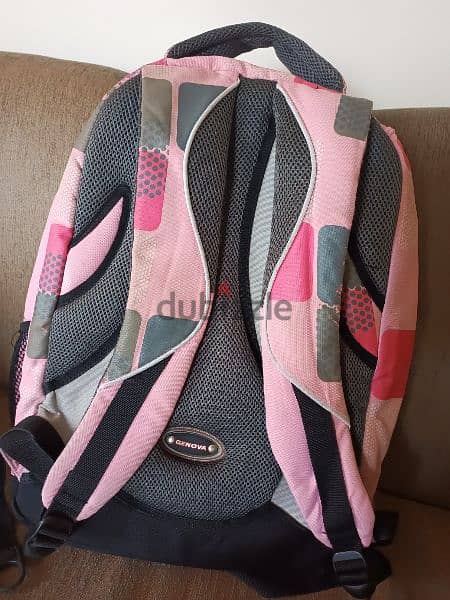 Genova pink backpack 1