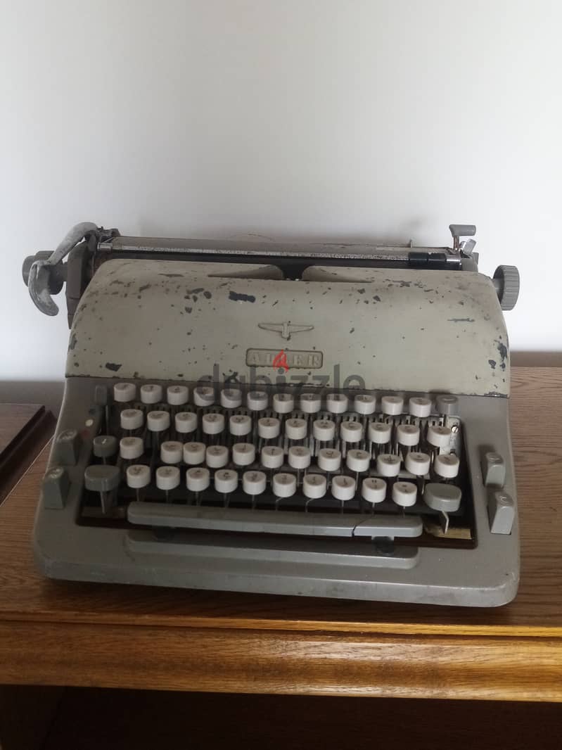 Vintage Dactilo special price 230$ 1