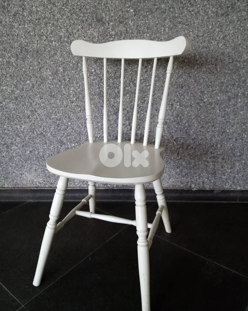 Wood White Chair 0