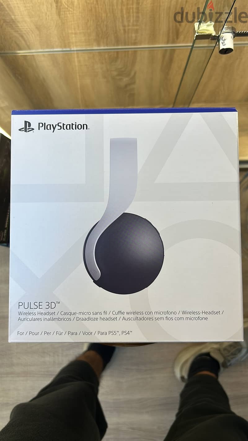 Sony PlayStation pulse 3d wireless headset white 1