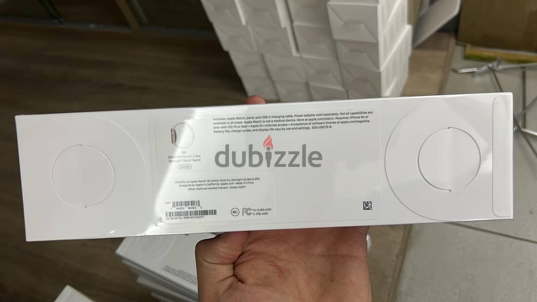 Apple watch se 2021 40mm starlight 0