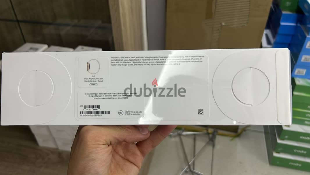 Apple watch se 2021 44mm starlight 0