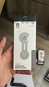 Green lion MagSafe adjustable phone holder