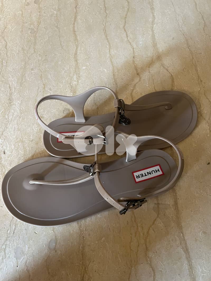 Hunter jelly sandal 2