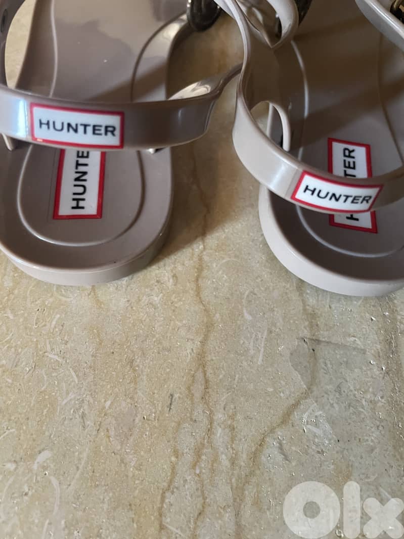 Hunter jelly sandal 6