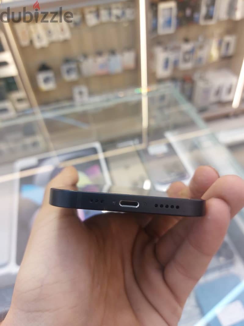 Iphone 12 256 gb black bttry 88% changed chesi changed 0