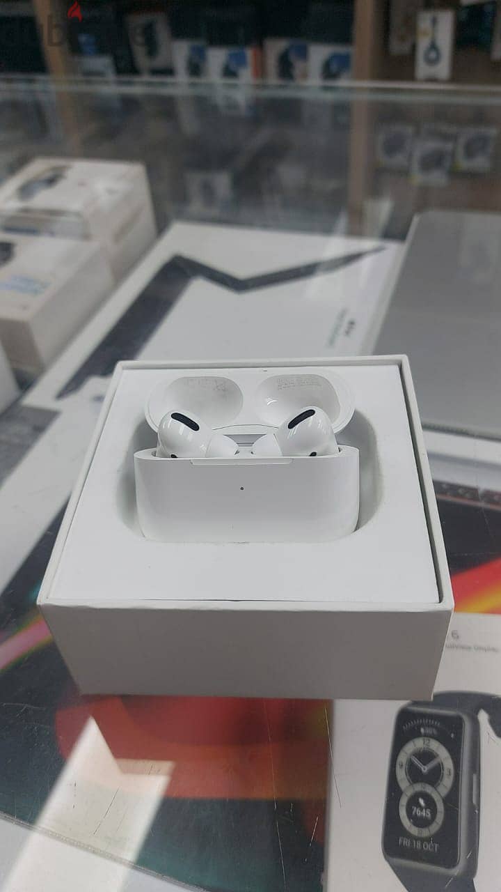 Open box airpods pro 0