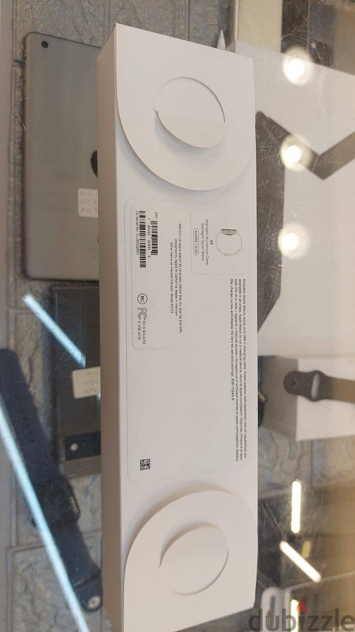 Open box se 2 44 starlight not used 0
