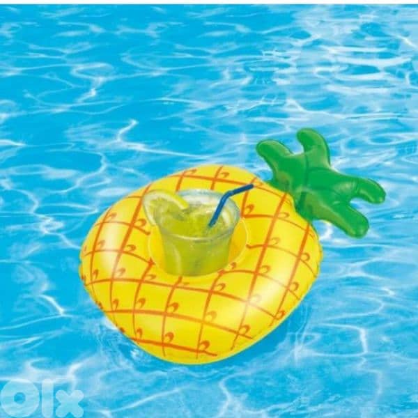 cute swimming pool floating mug holder 3