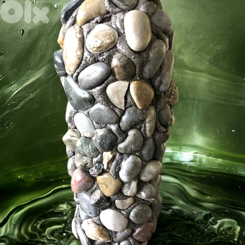 concrete base for a lampshade or flower vase 2