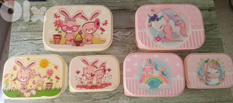 3 pieces tapperwers set 1