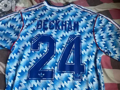 Manchester United David Beckham 24 /1992 limited edition adidas jersey
