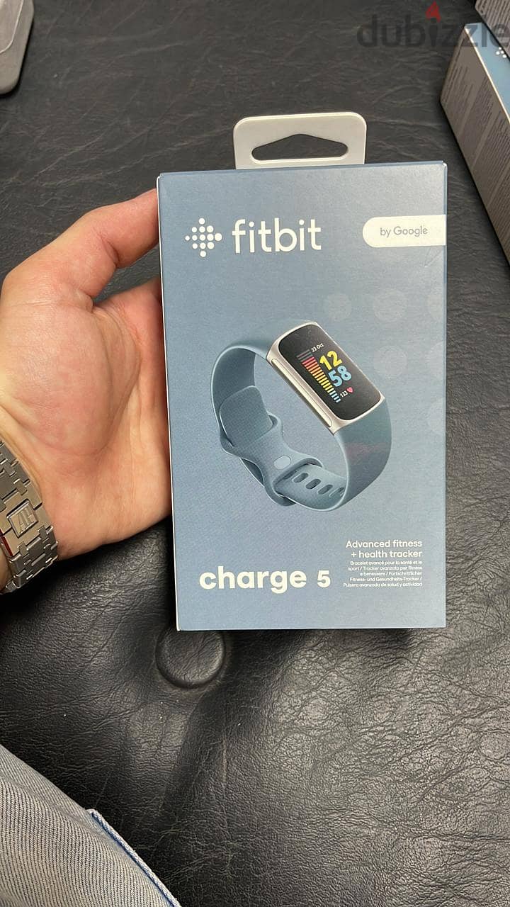 Fitbit charge 5 blue 0