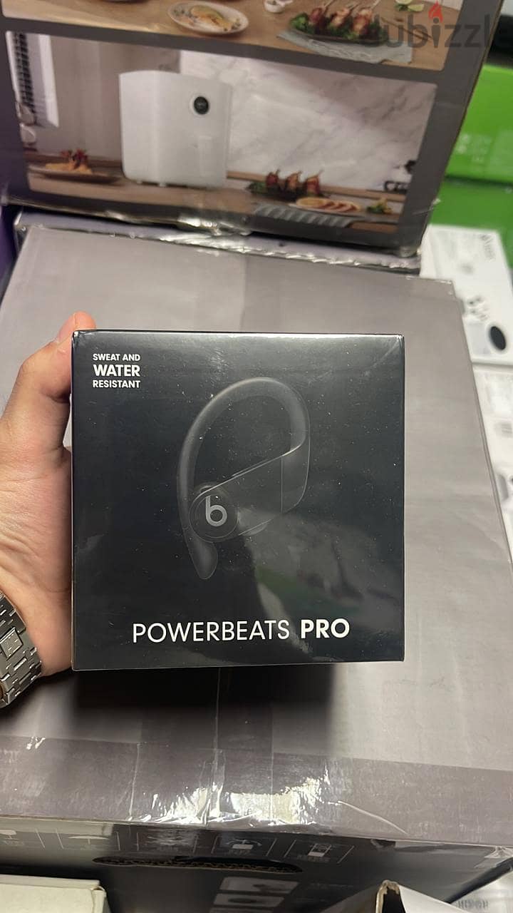 Power beats pro balck 0