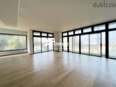 Apartment For Sale In Achrafieh - شقة للبيع في الأشرفية