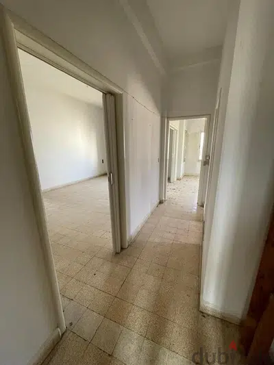 850 Sqm  | Building  of 5 Floors For Sale In Ghadir