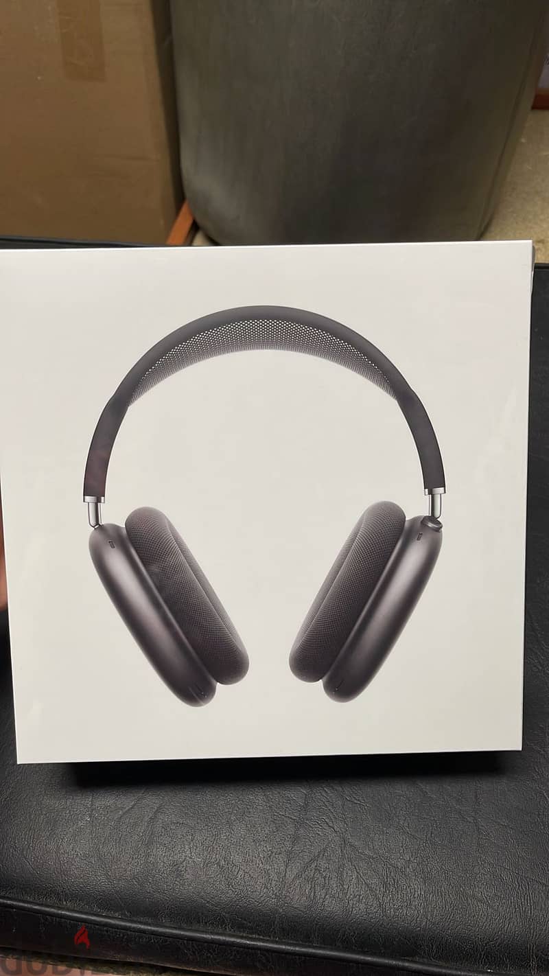 Airpods max space gray 0