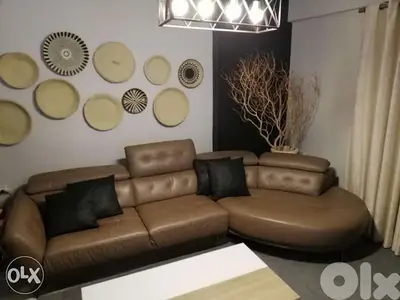 Modern Leather couch (sofa)from mobili top