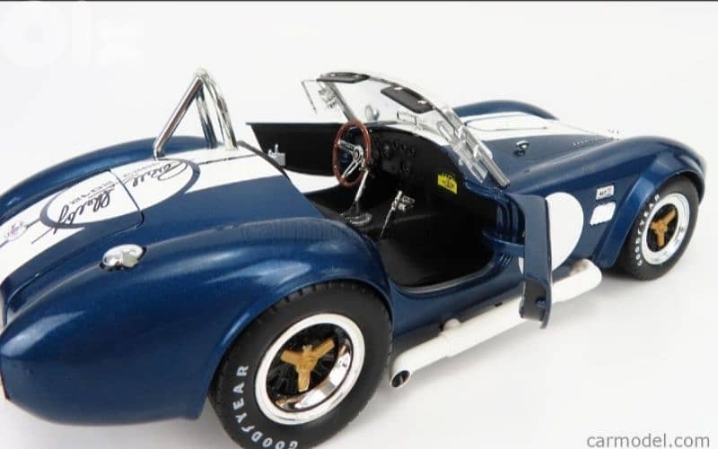 Shelby Cobra 427 diecast car model 1;18. 5