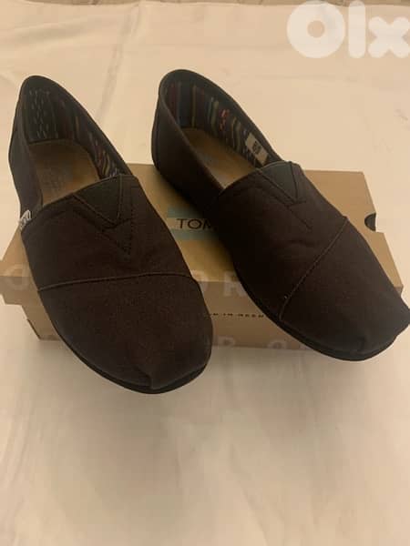 TOMS. 0