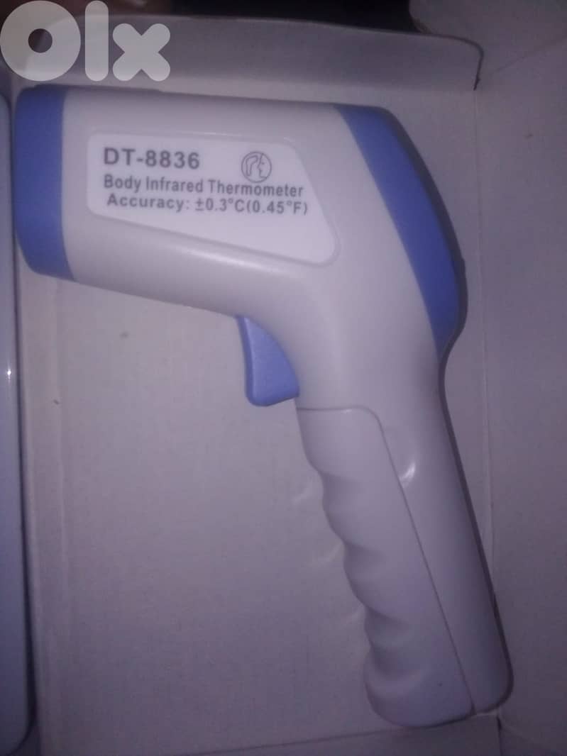 fronthead thermometer still in box 1