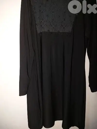 للبيع فستان نسائي