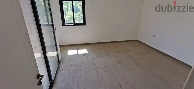 GHazir 240m  4 Bed 4 wc for rent  550$  Unfurniched